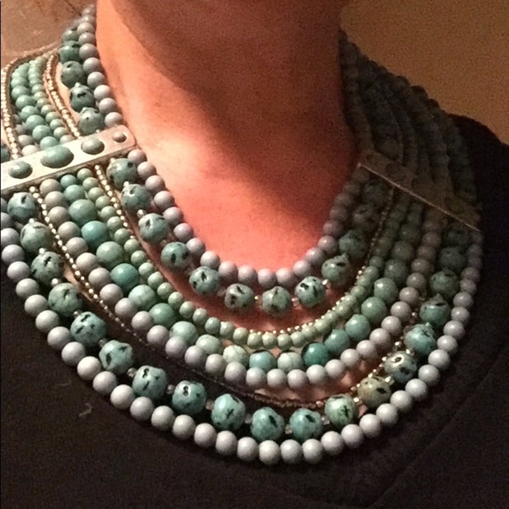 Turquoise beaded necklace